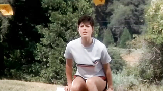 Gwiazdy nago » Teri Weigel nago, Vickie Benson nago, Betsy Russell seksowna, Krista Pflanzer nago - Cheerleader Camp (1988)