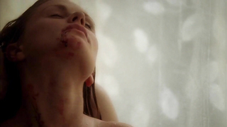 Celebridades desnudas » Anna Paquin desnuda - True Blood s03 (2010)