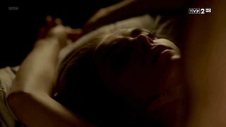 Magdalena Kolesnik nude -  sex scene from Miasto Skarbow s01e07 (2017)