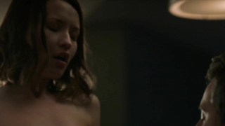 Emily Browning nuda - scena di sesso da The Affair (2014)