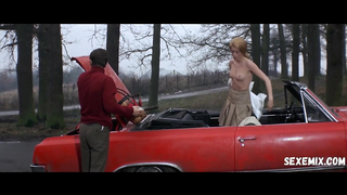 Catherine Deneuve topless, scene in Mississippi Mermaid (1969)