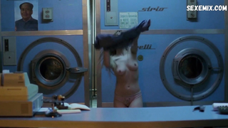 Bianca Temperini topless, scène dans Didascalias (2017)