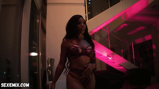 Gail Bean, Brandee Evans, Shamika Cotton sexy, cena em P-Valley s02e03 (2022)