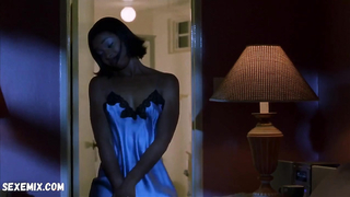 Kim Porter, Gabrielle Union, Susan Dalian, Tamala Jones, Julie Benz sexy, scene in The Brothers (2001)