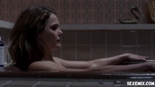 Gillian Alexy sexy, cena em The Americans s03e01 (2015)