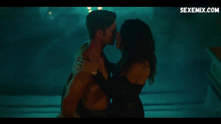 Sarah Shahi, Margaret Odette sexy, cena em Sex Life s01e02-03 (2021)