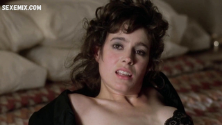 Isabella Rossellini, Sean Young sexy, scène dans Cousins (1989)