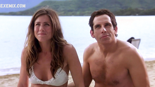 Jennifer Aniston sexy, escena en Along Came Polly (2004)