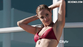 Margarita Levieva bikini rojo, escena en Revenge s01e08 (2011)