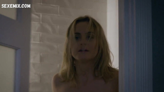 Taylor Schilling, Monica Rae Summers Gonzalez, scene in Orange Is the New Black s07e06-07 (2019)