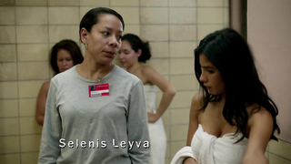 Claire Dominguez full frontal nudity, scene in Orange is the New Black s02e05 (2014)