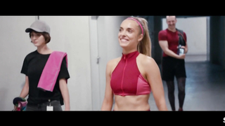 Magdalena Kolesnik in sexy tracksuit scene in Sweat (2020)