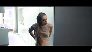 Magdalena Kolesnik in sexy tracksuit scene in Sweat (2020)