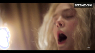 Elle Fanning posiert nackt in „The Great“