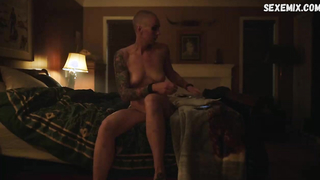 Jen Znack showing naked breasts, scene in Peacemaker s01e06 (2022)