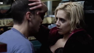 Brittany Murphy está muito sexy no filme 8 Mile (2002)