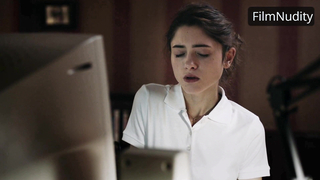 Natalia Dyer masturbates scenes from  Yes, God, Yes (2017)