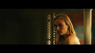 Diane Kruger seksowna, scena z Wiek ignorancji (2007)