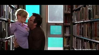 Sexo com Kyra Sedgwick na biblioteca, cena em Loverboy 2005