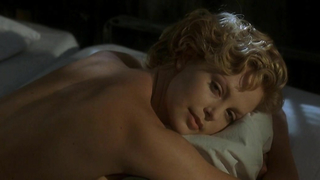 Charlize Theron nude scene The Cider House Rules (1999)