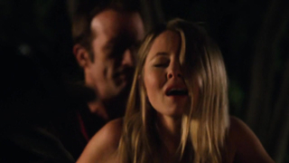 Scena di nudo di Kaitlin Doubleday - Hung s03e03-08 (2011)