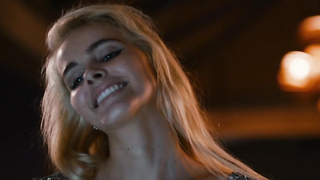 Isabel Lucas Bel culone con un corpo magro, culo grosso per dayzzz:D - The Loft (2014)