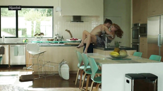 Nicole Kidman ♥ romp the kitchen