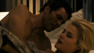 Rachael Taylor and Dora Madison Burge sex scene in The Loft (2014)