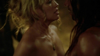 Hannah Nouvelle scène de sexe nue et en levrette - Black Sails s02e03 (2015)