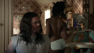 Shanola Hampton parece muito sexy - Shameless s05e01 (2015)