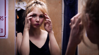 Juno Temple çıplak, - Killer Joe (2011) filminden sahne