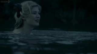 Rachael Stirling nude, Rosamund Pike - Women in Love part 2 (2011)