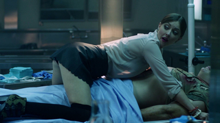 Katharine Isabelle çıplak, See No Evil 2 (2014) filminden seks sahnesi