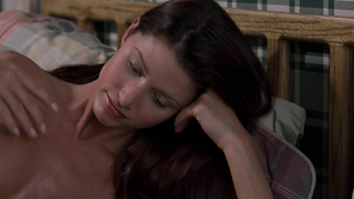 Shannon Elizabeth desnuda, escena de sexo de American Pie (1999)