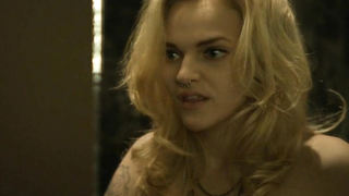 Madeline Brewer nue, scène de sexe de Hemlock Grove s02e04-07 (2014)