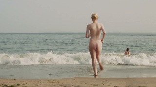 Elizabeth Olsen sexy, Dakota Fanning nuda, scena in Very Good Girls (2013)