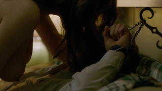 Cena de nudez com Alexandra Daddario nua, cena de sexo de True Detective s01e02 (2014)