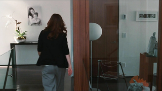 Julianne Moore, Amanda Seyfried,  Nina Dobrev nude, sex scene from Chloe (2009)