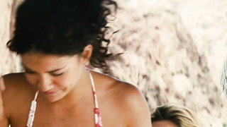 Jessica Szohr - Piraña 3D (2010)