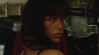 Paz de la Huerta nue, scène de sexe de Nurse 3D (2013)