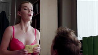 Betty Gilpin nackt, Sexszene aus Nurse Jackie s05 (2013)