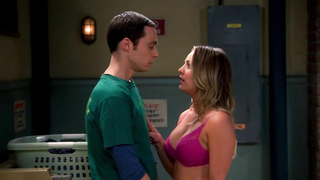 Kaley Cuoco - La teoria del Big Bang s07e11 (2013)