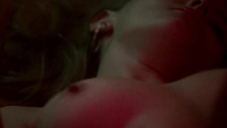 Bijou Phillips desnuda, escena de sexo de Havoc (2005)