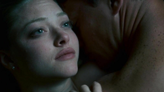 Amanda Seyfried desnuda, escena de sexo de Dear John (2010)