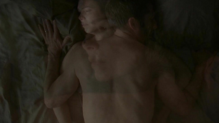 Scena erotyczna Jeanne Tripplehorn z Morning (2010)