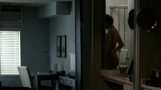 Scena erotyczna Jeanne Tripplehorn z Morning (2010)