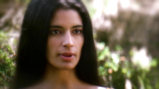 Jessica Clark nue, scène de sexe de True Blood s06e05 06 (2013)