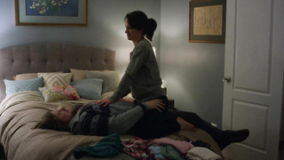 Elizabeth Reaser nude, sex scene from Easy s01e01 (2016)