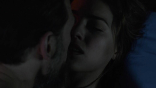 Melia Kreiling erotic scene from Tyrant s03e05 (2016)