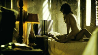 Natalia Verbeke nude, sex scene from Arritmia (2007)